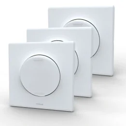 Lot de 3 Interrupteurs va et vient + plaques assemblées