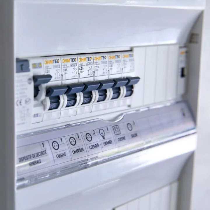 Tableau pré-équipé OHMTEC 3 rangées