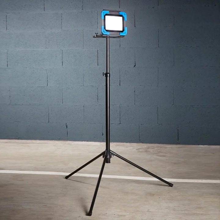 Projecteur De Chantier LED Extra Plat 30W IP65 NALTO