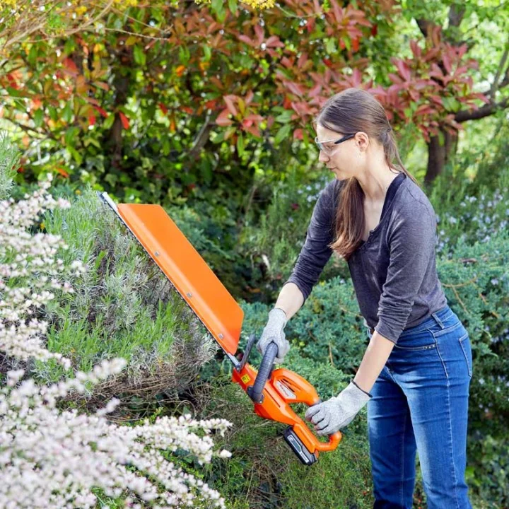 Taille Haie Sans Fil 550mm 18V Li-ion Korman Garden