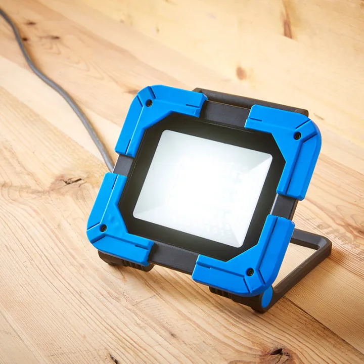 Projecteur De Chantier LED Extra Plat 30W IP65 NALTO