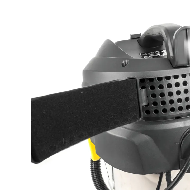 Aspirateur eau et poussières 30L inox avec prise intégrée- 1400W STEINER