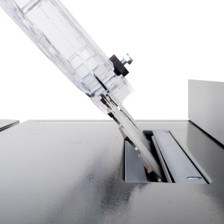 Scie sur table 800W 200mm STEINER