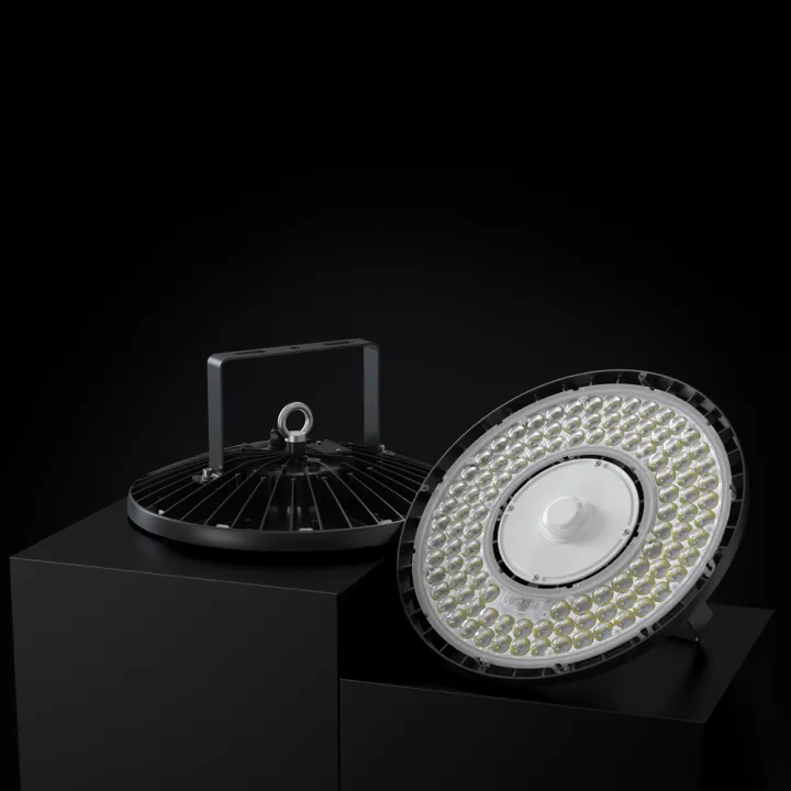 Projecteur Highbay LED 150W Haute Performance WOLTZ