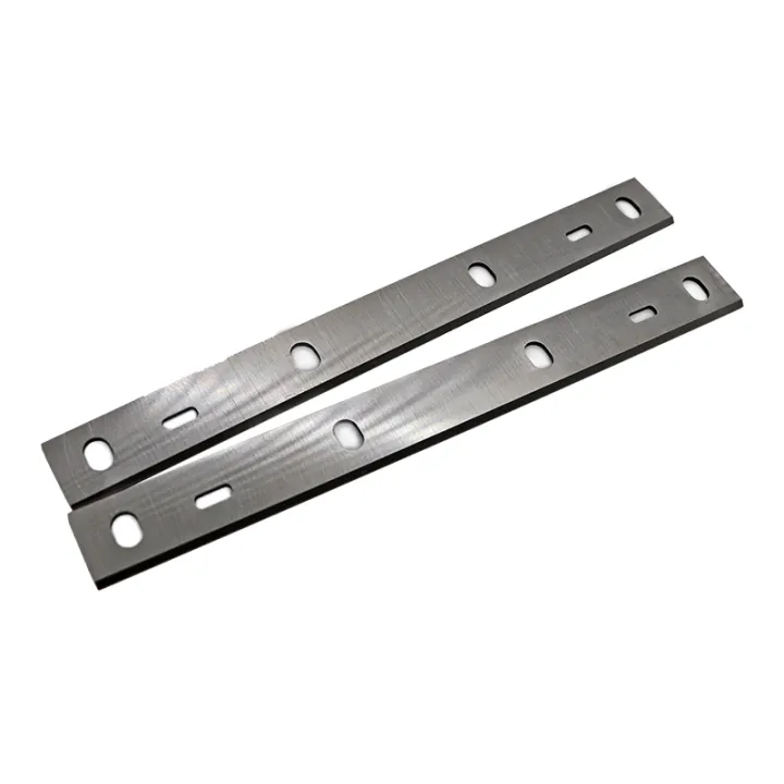 Jeu de 2 fers pour raboteuse-dégauchisseuse 1250W Steiner Réf 212111