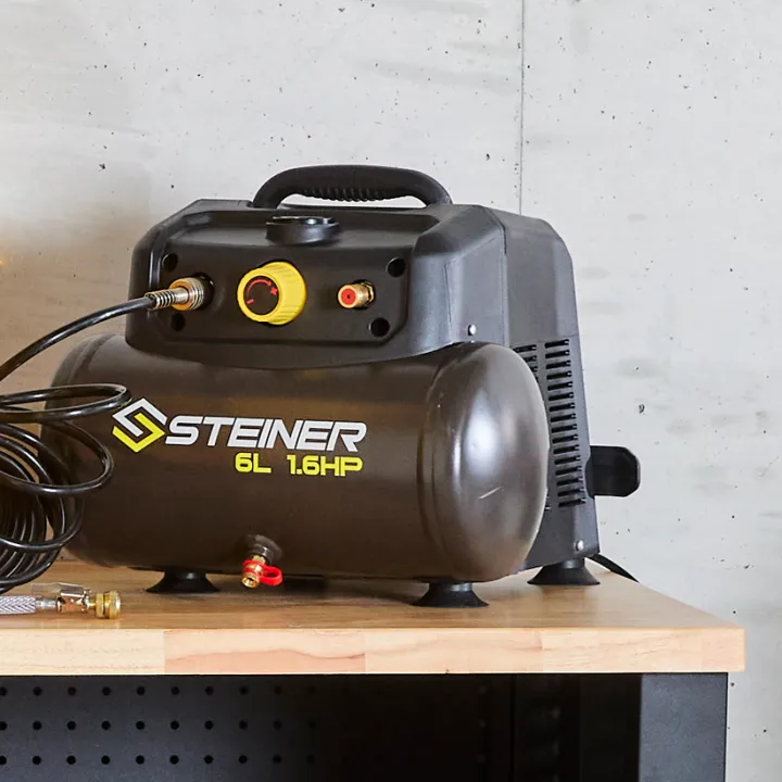 Compresseur portable 6L 1.6CV sans huile STEINER + kit pneumatique 12 pièces