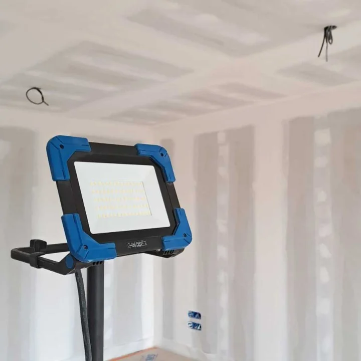 Projecteur de Chantier LED Extra Plat 30W IP65 NALTO