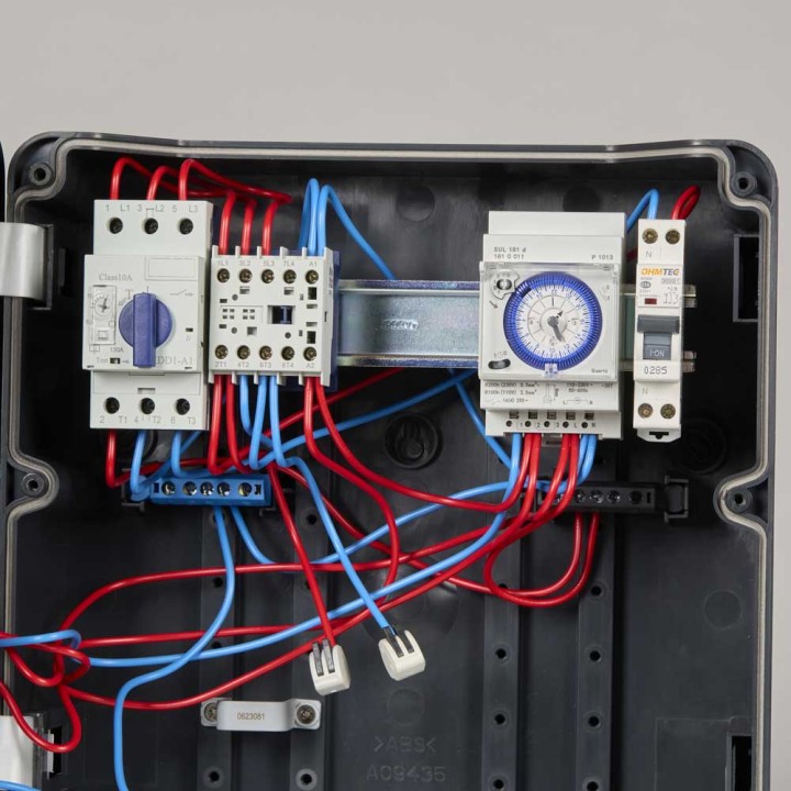 Coffret piscine filtration + traitement de l'eau NALTO