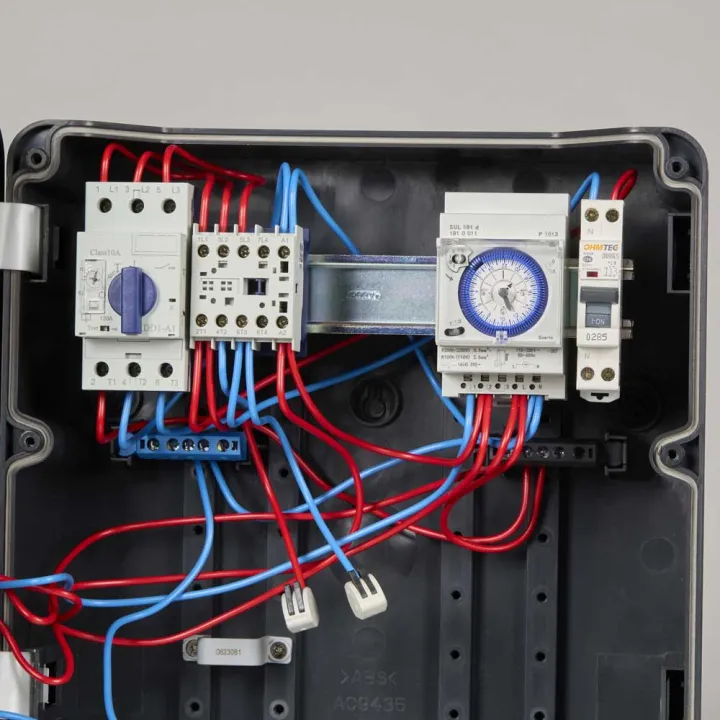 Coffret piscine filtration + traitement de l'eau NALTO