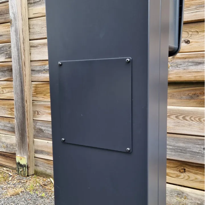 Borne métalique alu seule avec trappe d'accès pour robinetterie OHMTEC