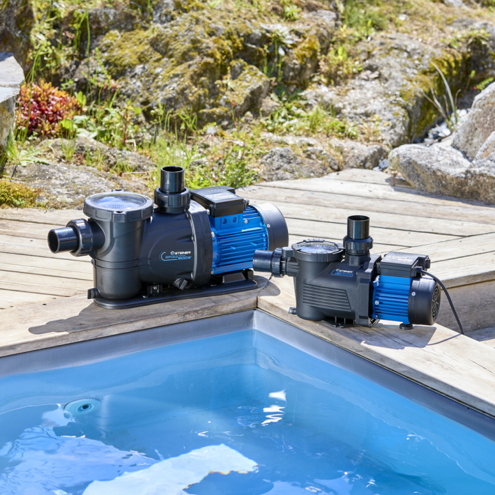 Pompe Filtration Piscine Hors Sol et Enterrée 2200W - 31m³/h Auto amorçante STEINER