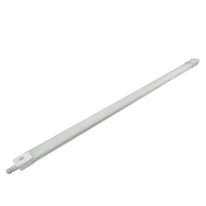 Réglette LED étanche à détection 50W 150cm