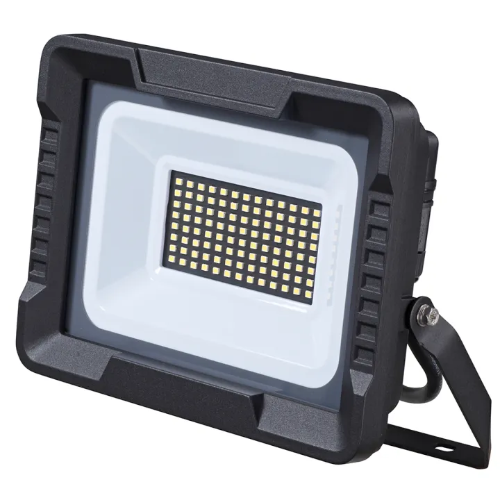 Projecteur LED extérieur à fixer 50W noir WOLTZ