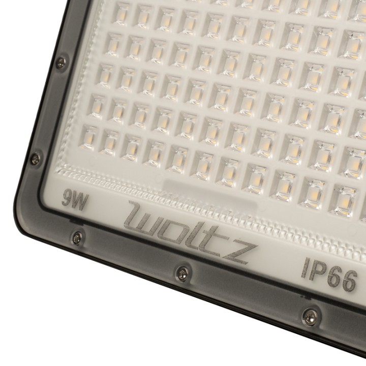 Projecteur LED extérieur solaire à fixer 9W noir WOLTZ