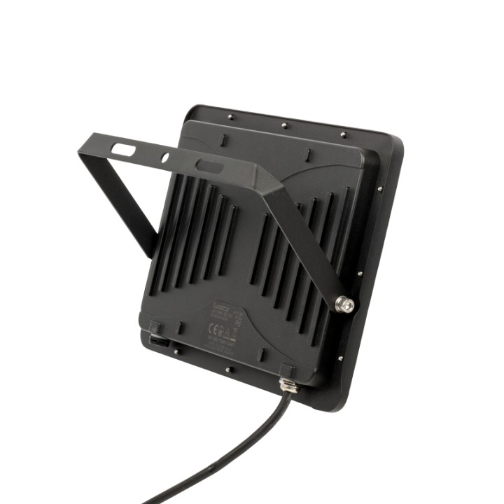 Projecteur LED extérieur 100W extra plat à fixer WOLTZ