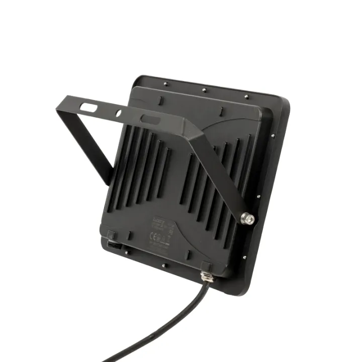 Projecteur LED extérieur 100W extra plat à fixer WOLTZ