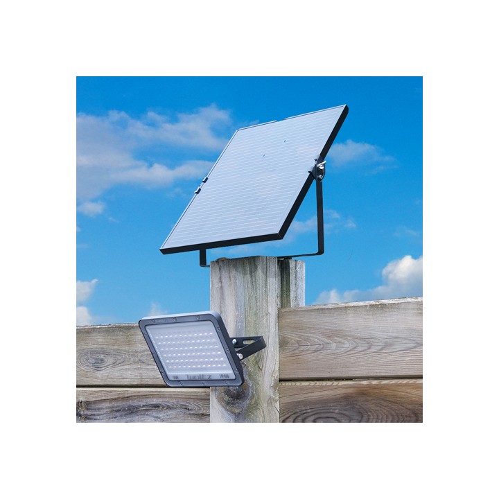 Projecteur LED extérieur solaire à fixer 9W noir WOLTZ