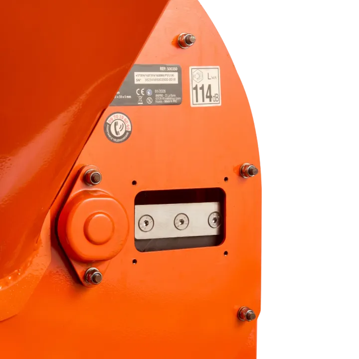 Broyeur de végétaux et de branches thermique essence à disque 212cc 70mm ST PIERRE DU CHAMP